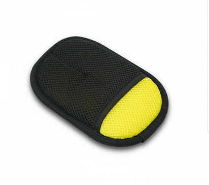 JuicyClean™ Electro-Magnet Glove - Black & Yellow Pet Hair Remover